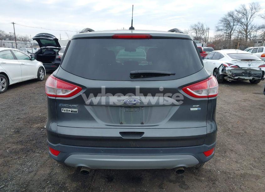 Photo 15 of 2016 Ford Escape SE (VIN 1FMCU9GX3GUC17808)