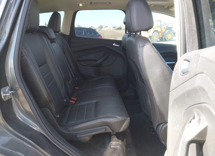 Photo 8 of 2016 Ford Escape SE (VIN 1FMCU9GX3GUC25049)