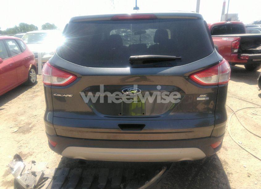 Photo 17 of 2016 Ford Escape SE (VIN 1FMCU9GX3GUC82478)