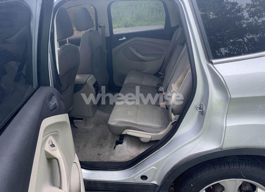 Photo 8 of 2013 Ford Escape SE (VIN 1FMCU9GX4DUA11456)