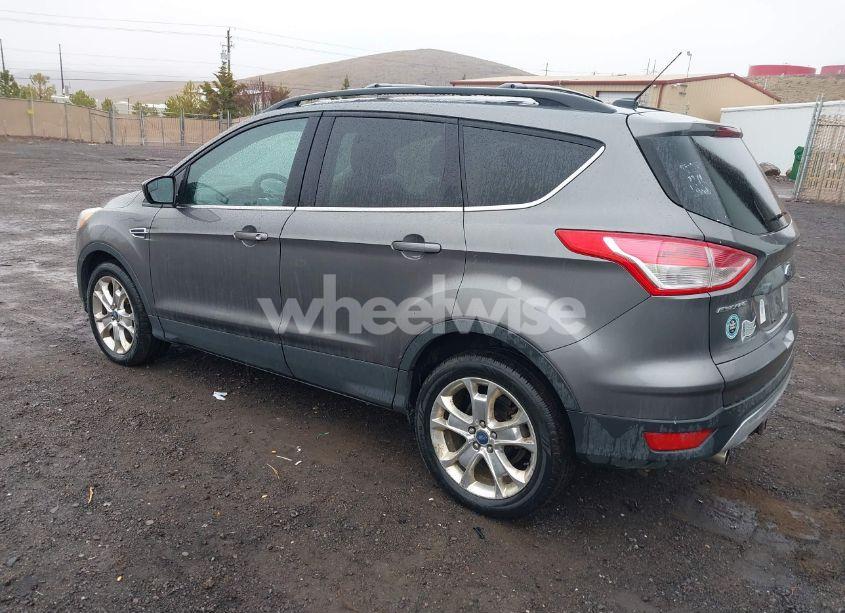 Photo 3 of 2013 Ford Escape SE (VIN 1FMCU9GX4DUA83032)