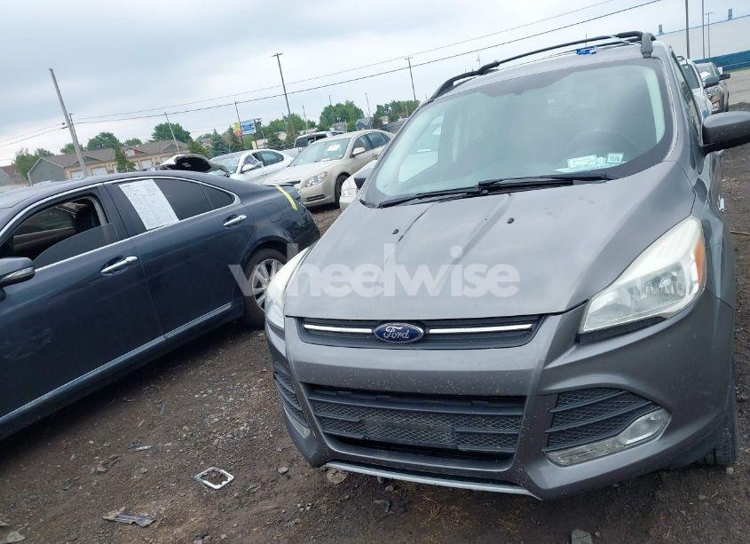 Photo 12 of 2013 Ford Escape SE (VIN 1FMCU9GX4DUB35629)