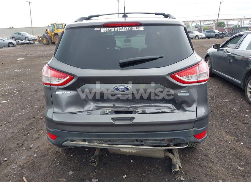 Photo 16 of 2013 Ford Escape SE (VIN 1FMCU9GX4DUB35629)