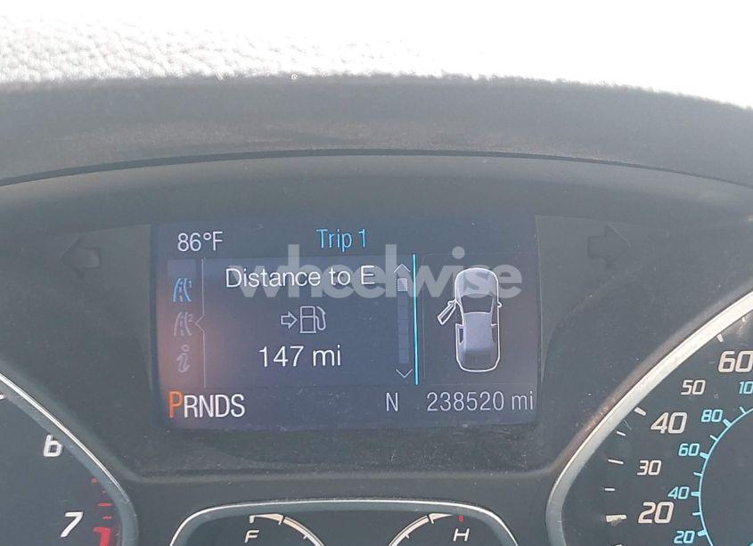 Photo 15 of 2013 Ford Escape SE (VIN 1FMCU9GX4DUB45402)