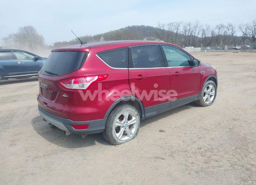 Photo 4 of 2013 Ford Escape SE (VIN 1FMCU9GX4DUC33172)