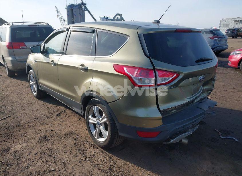 Photo 3 of 2013 Ford Escape SE (VIN 1FMCU9GX4DUC75809)