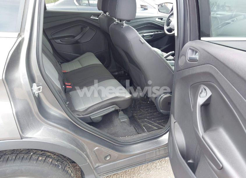 Photo 8 of 2014 Ford Escape SE (VIN 1FMCU9GX4EUA83808)