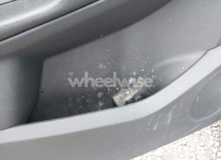 Photo 12 of 2014 Ford Escape SE (VIN 1FMCU9GX4EUB09341)