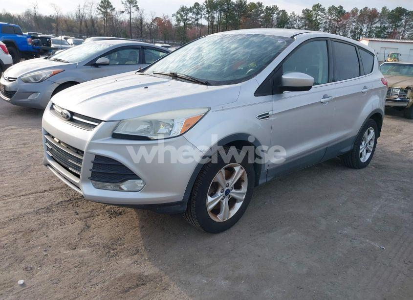 Photo 2 of 2014 Ford Escape SE (VIN 1FMCU9GX4EUC08919)