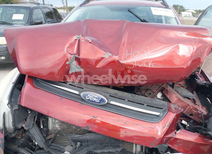 Photo 10 of 2014 Ford Escape SE (VIN 1FMCU9GX4EUC56064)