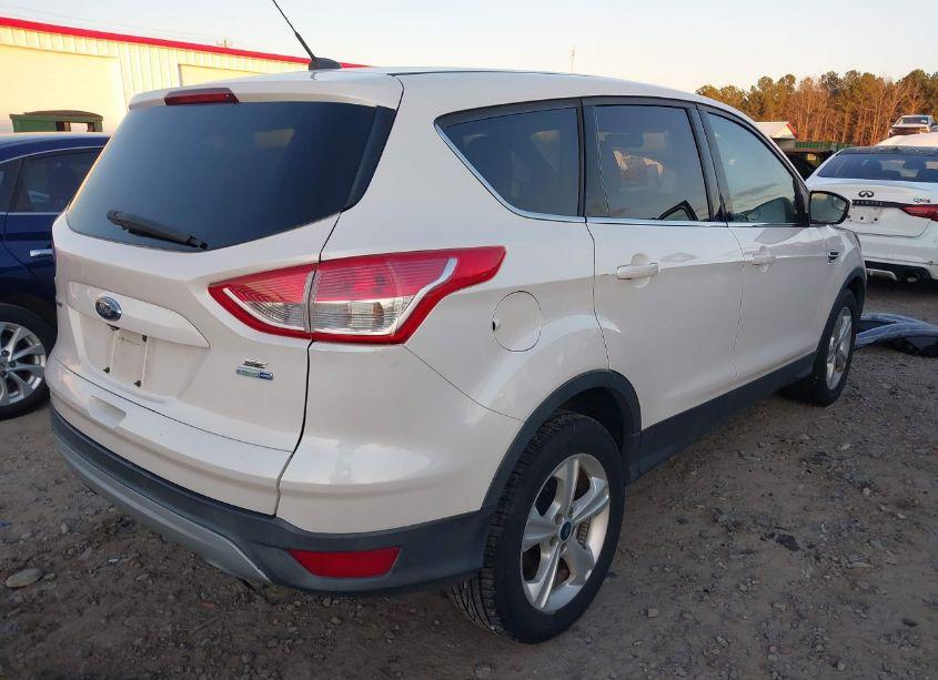 Photo 4 of 2014 Ford Escape SE (VIN 1FMCU9GX4EUC76900)