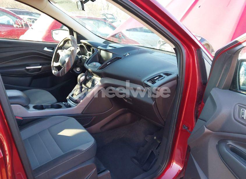 Photo 5 of 2014 Ford Escape SE (VIN 1FMCU9GX4EUD92971)