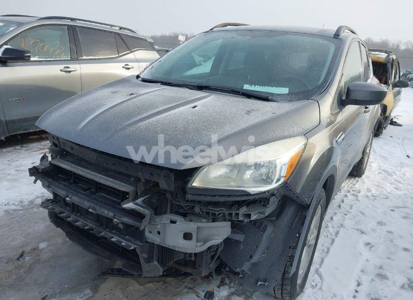 Photo 2 of 2014 Ford Escape SE (VIN 1FMCU9GX4EUE38413)