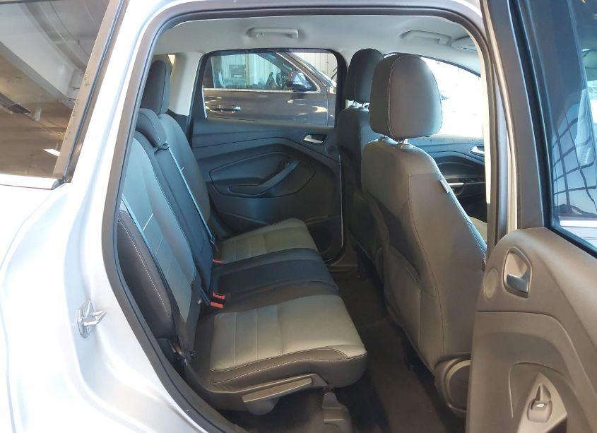 Photo 8 of 2015 Ford Escape SE (VIN 1FMCU9GX4FUA25165)