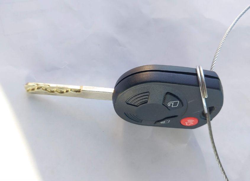 Photo 11 of 2015 Ford Escape SE (VIN 1FMCU9GX4FUA42810)