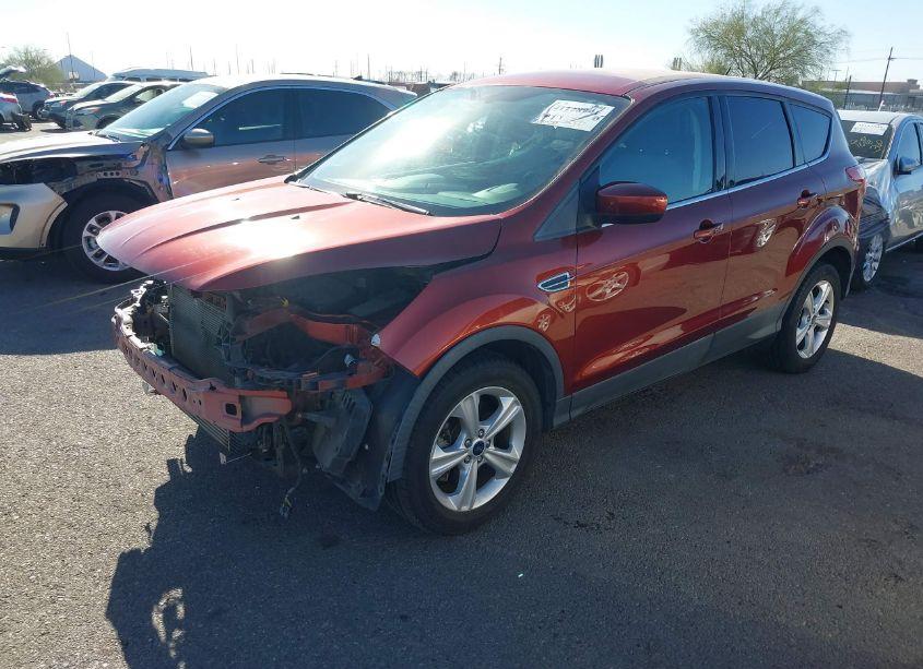Photo 2 of 2015 Ford Escape SE (VIN 1FMCU9GX4FUA42810)