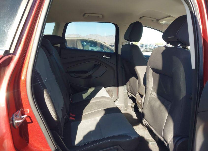 Photo 8 of 2015 Ford Escape SE (VIN 1FMCU9GX4FUA42810)