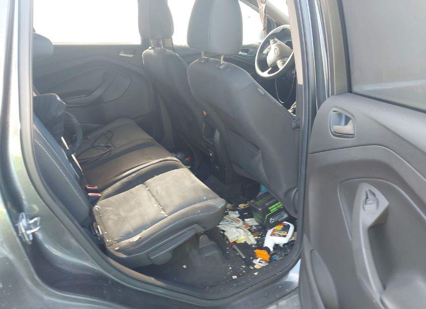 Photo 8 of 2015 Ford Escape SE (VIN 1FMCU9GX4FUB06327)