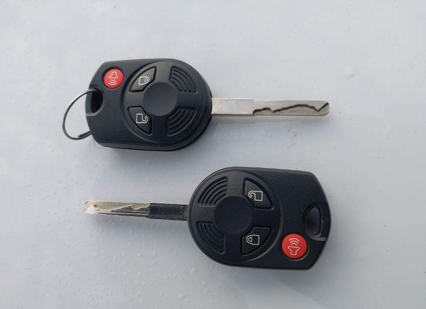 Photo 11 of 2015 Ford Escape SE (VIN 1FMCU9GX4FUC13135)