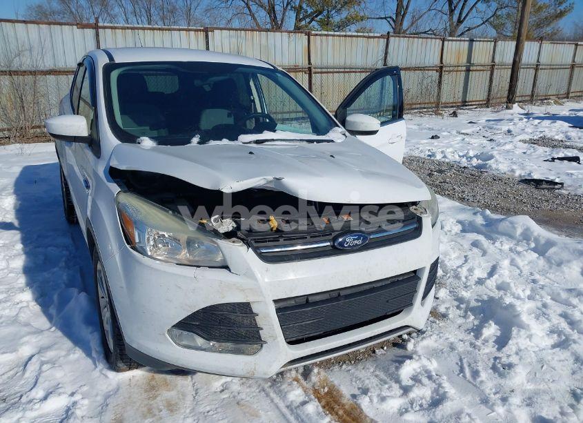 Photo 6 of 2015 Ford Escape SE (VIN 1FMCU9GX4FUC13619)