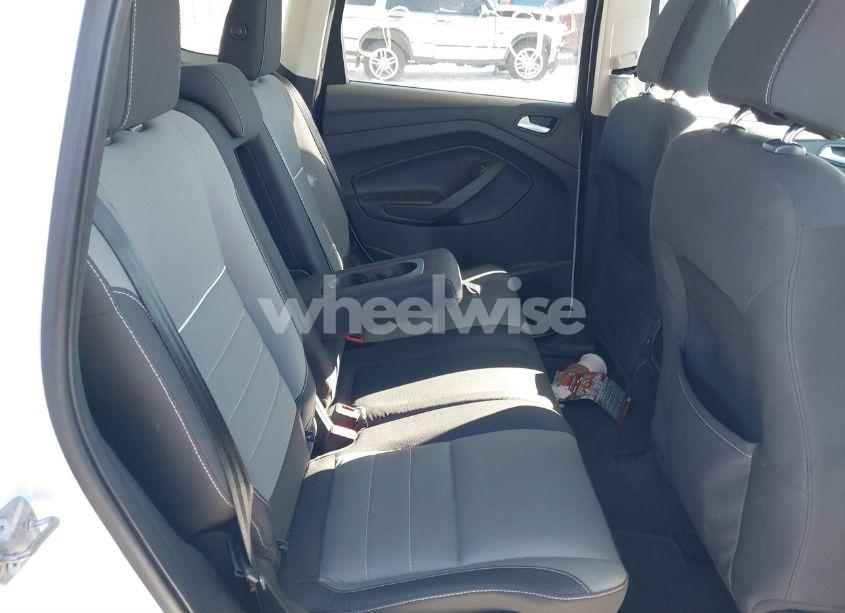 Photo 8 of 2015 Ford Escape SE (VIN 1FMCU9GX4FUC13619)