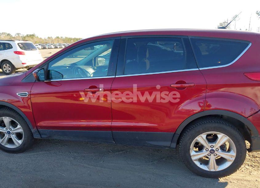 Photo 14 of 2015 Ford Escape SE (VIN 1FMCU9GX4FUC17041)