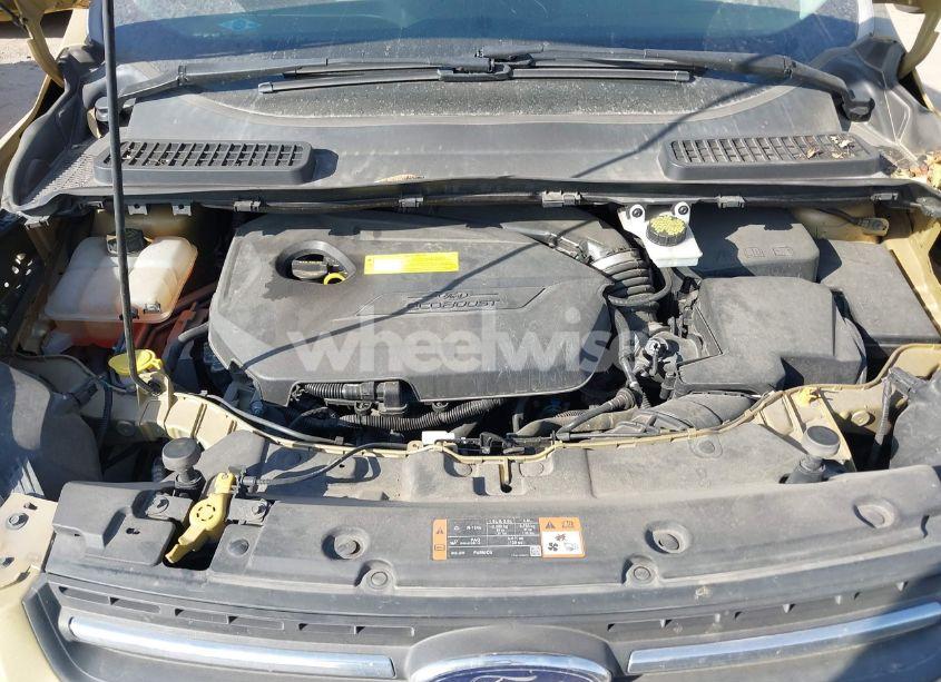 Photo 10 of 2015 Ford Escape SE (VIN 1FMCU9GX4FUC37628)