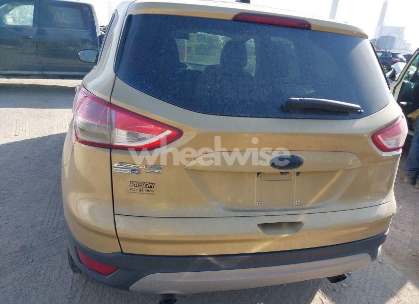 Photo 16 of 2015 Ford Escape SE (VIN 1FMCU9GX4FUC37628)