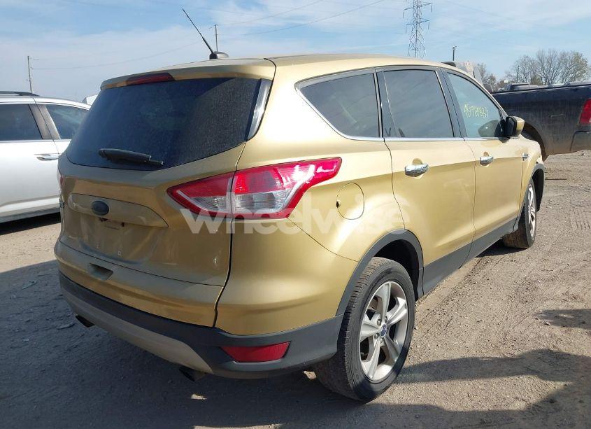 Photo 4 of 2015 Ford Escape SE (VIN 1FMCU9GX4FUC37628)