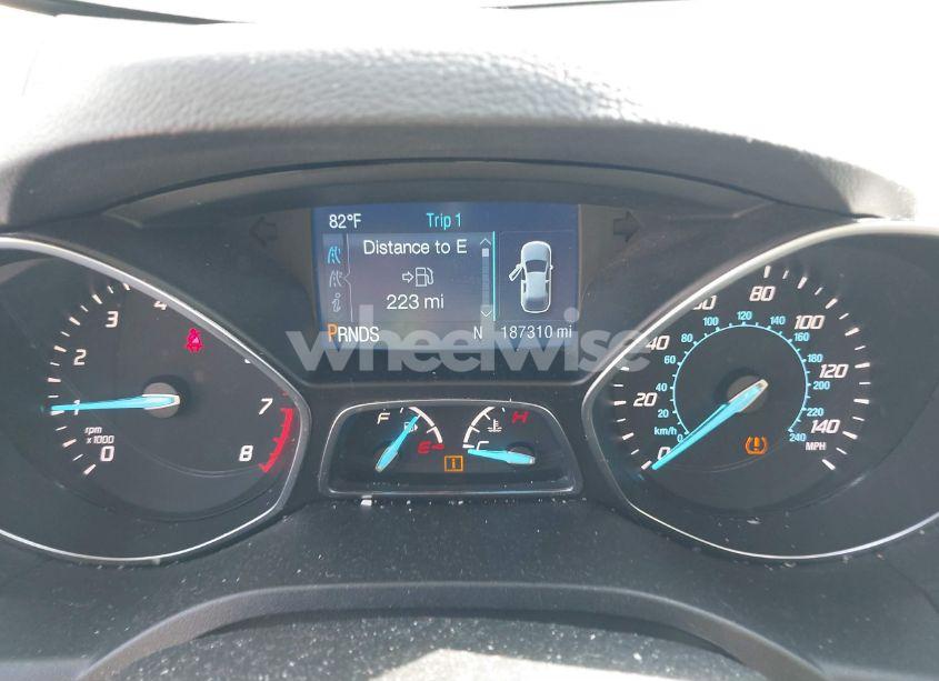 Photo 7 of 2015 Ford Escape SE (VIN 1FMCU9GX4FUC37628)