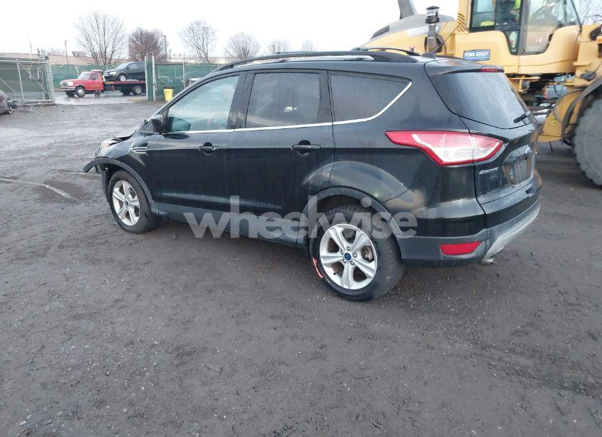 Photo 3 of 2015 Ford Escape SE (VIN 1FMCU9GX4FUC39279)