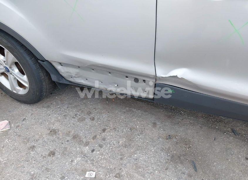 Photo 6 of 2015 Ford Escape SE (VIN 1FMCU9GX4FUC84903)