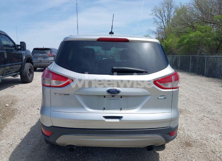 Photo 17 of 2016 Ford Escape SE (VIN 1FMCU9GX4GUA43649)