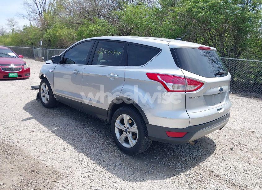Photo 3 of 2016 Ford Escape SE (VIN 1FMCU9GX4GUA43649)