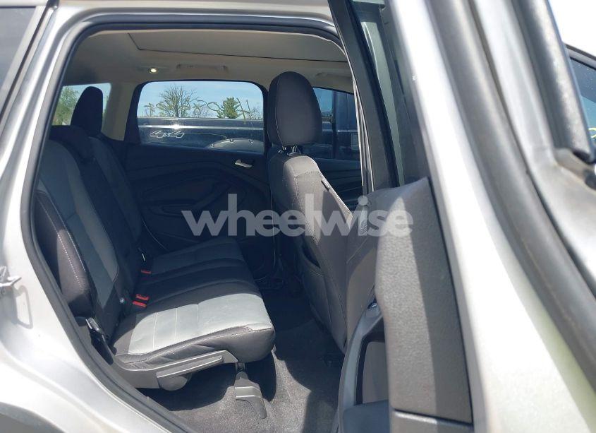 Photo 8 of 2016 Ford Escape SE (VIN 1FMCU9GX4GUA43649)