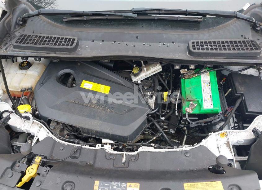 Photo 10 of 2016 Ford Escape SE (VIN 1FMCU9GX4GUA59155)