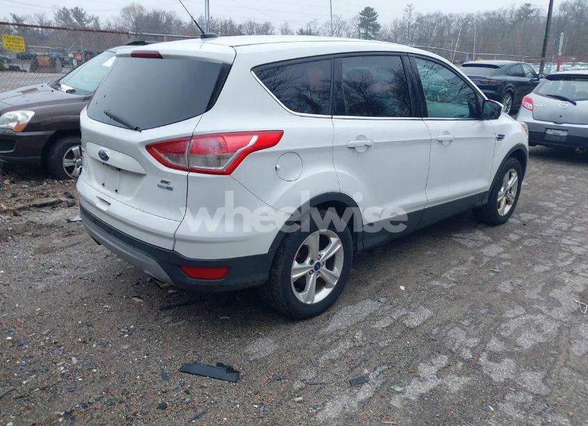 Photo 4 of 2016 Ford Escape SE (VIN 1FMCU9GX4GUA59155)