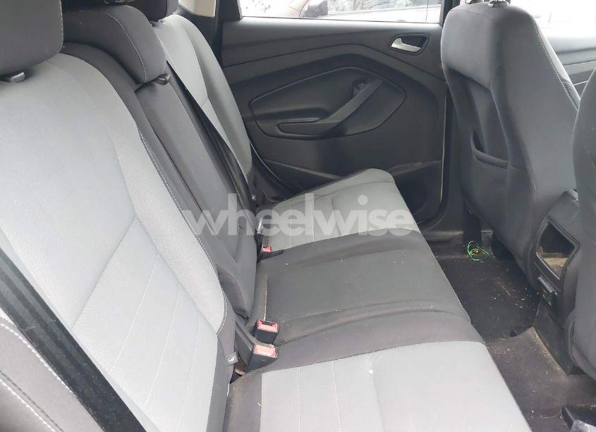 Photo 8 of 2016 Ford Escape SE (VIN 1FMCU9GX4GUA59155)