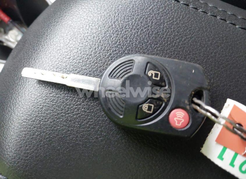 Photo 11 of 2016 Ford Escape SE (VIN 1FMCU9GX4GUB10282)