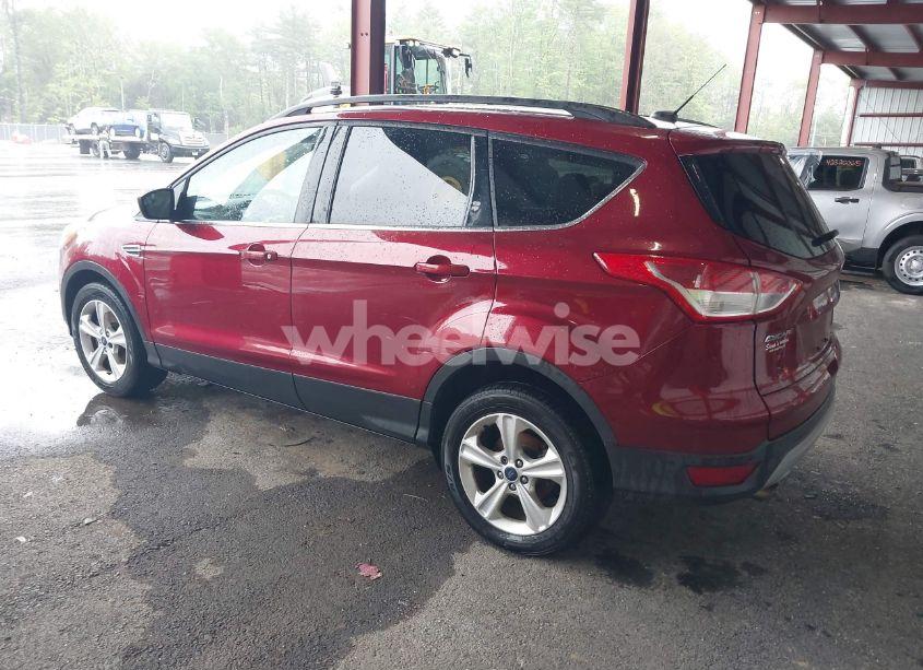 Photo 3 of 2016 Ford Escape SE (VIN 1FMCU9GX4GUB10282)