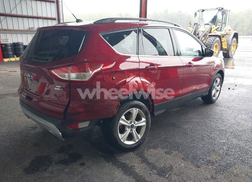 Photo 4 of 2016 Ford Escape SE (VIN 1FMCU9GX4GUB10282)