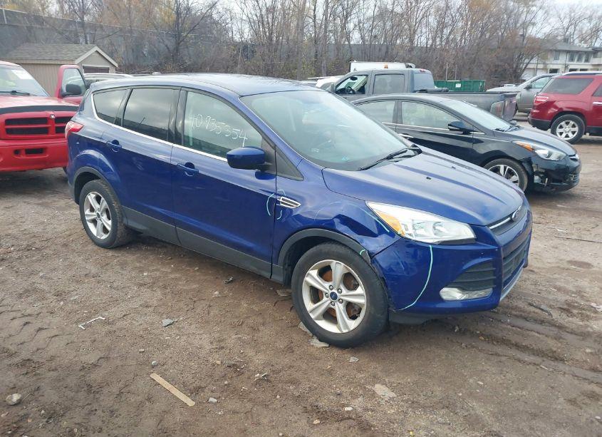 2016 Ford Escape SE (VIN 1FMCU9GX4GUB38194) main photo