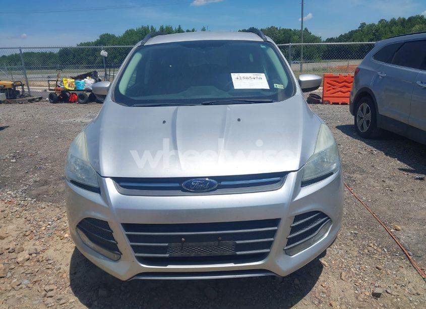 Photo 12 of 2016 Ford Escape SE (VIN 1FMCU9GX4GUC01617)