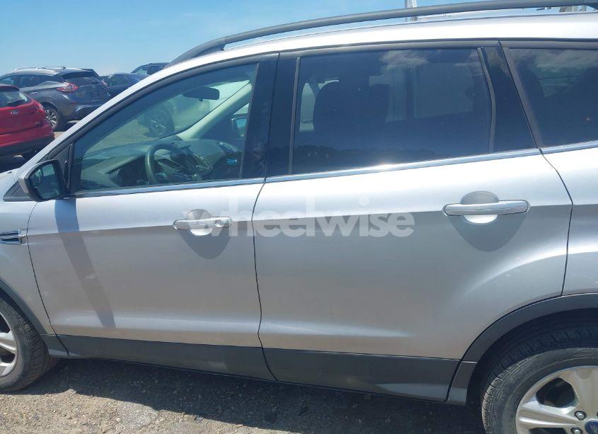 Photo 14 of 2016 Ford Escape SE (VIN 1FMCU9GX4GUC01617)