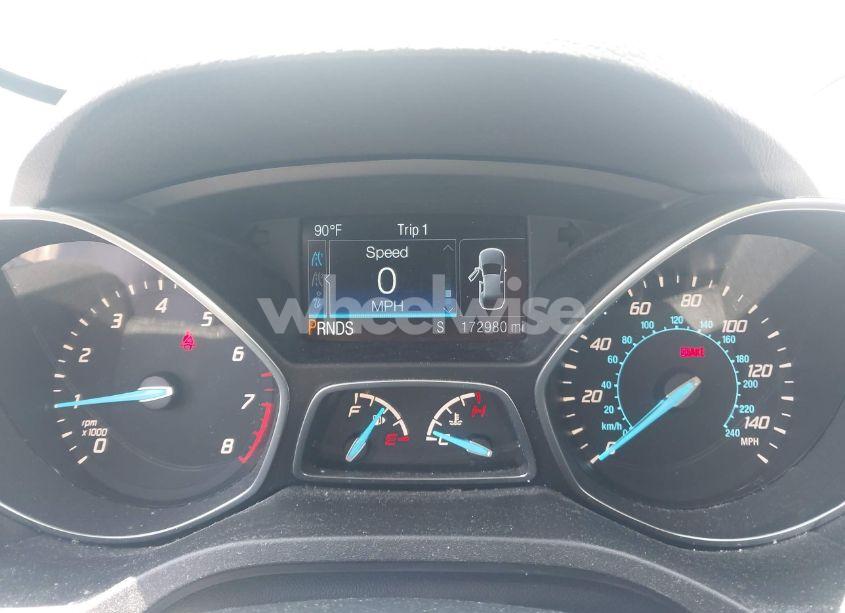 Photo 7 of 2016 Ford Escape SE (VIN 1FMCU9GX4GUC01617)