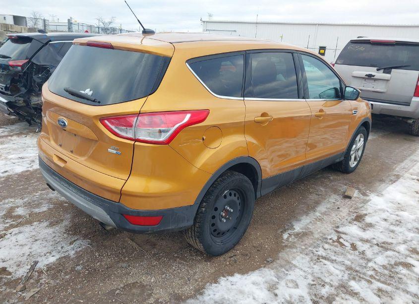 Photo 4 of 2016 Ford Escape SE (VIN 1FMCU9GX4GUC12701)