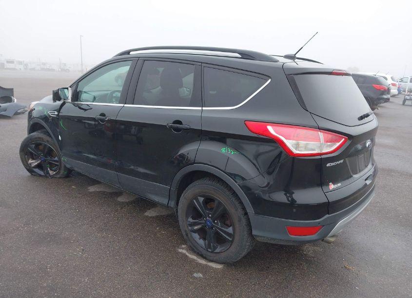Photo 3 of 2016 Ford Escape SE (VIN 1FMCU9GX4GUC14531)