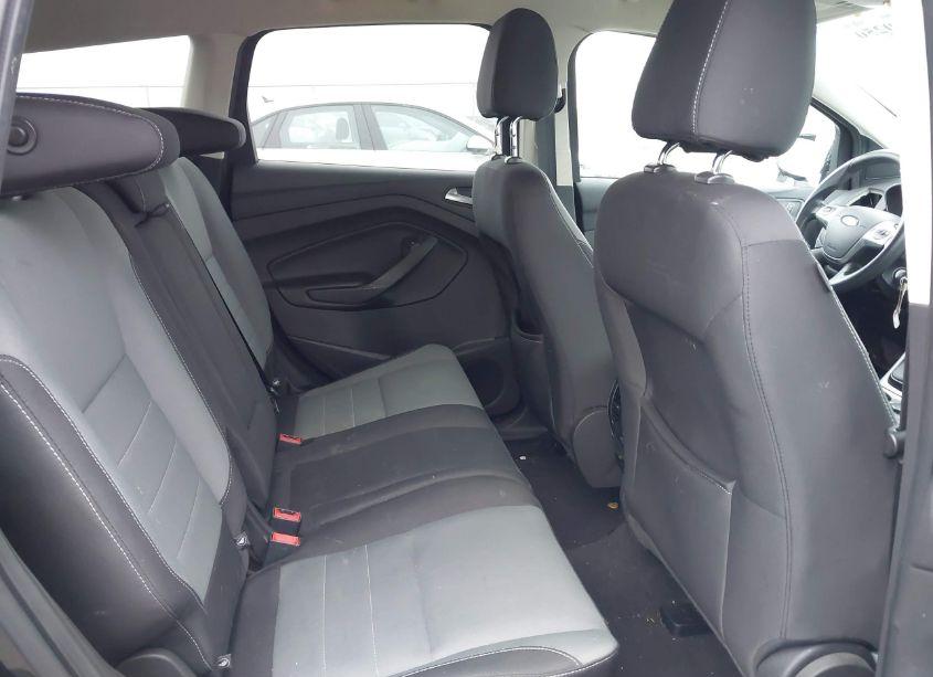 Photo 8 of 2016 Ford Escape SE (VIN 1FMCU9GX4GUC14531)