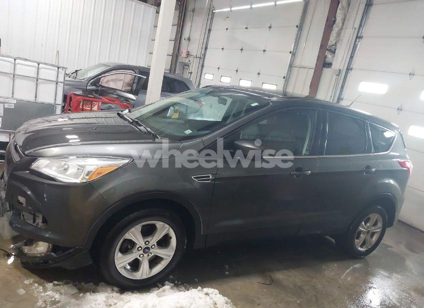 Photo 14 of 2016 Ford Escape SE (VIN 1FMCU9GX4GUC17865)