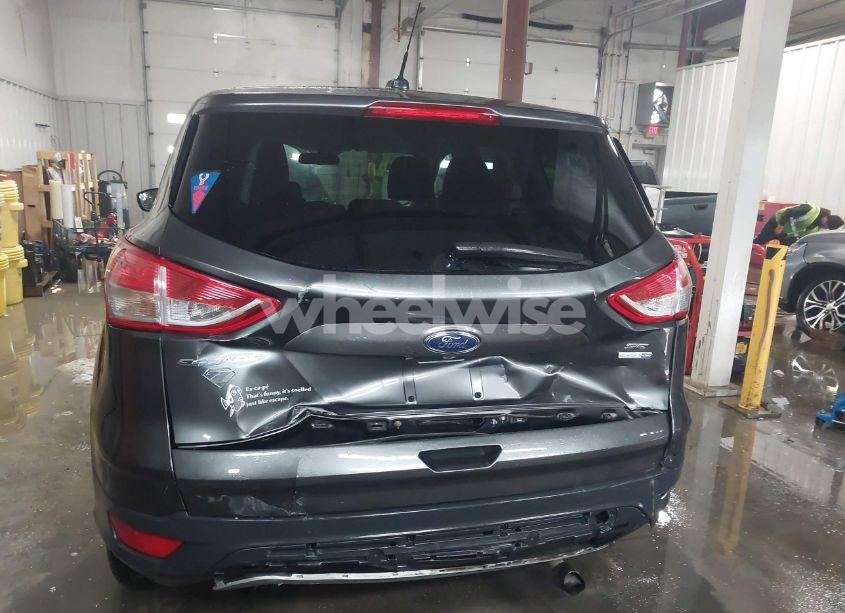 Photo 16 of 2016 Ford Escape SE (VIN 1FMCU9GX4GUC17865)